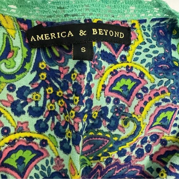America & Beyond Small Boho Tunic | Blue & Green Paisley Print - Picture 10 of 11